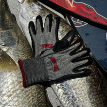 Load image into Gallery viewer, dyneema gloves with barramundi