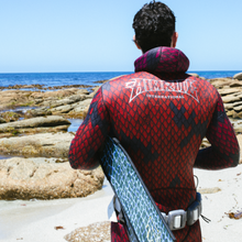 Load image into Gallery viewer, red/purple 5mm wetsuit for spearfishing, back view