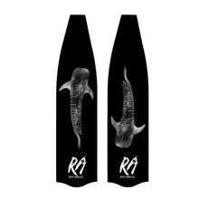 Load image into Gallery viewer, Reef addicts freediving and spearfishing fins, whale shark design