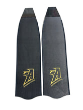 Load image into Gallery viewer, Premium Carbon Fiber Fin Blades - Gold Logo
