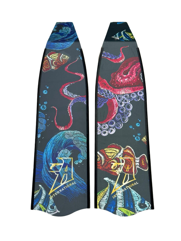 Freediving and spearfishing fins, (clownfish pattern) front angle