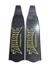 Load image into Gallery viewer, Premium Carbon Fiber Fin Blades - Gold Logo
