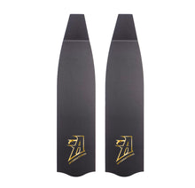 Load image into Gallery viewer, Premium Carbon Fiber Fin Blades - Gold Logo
