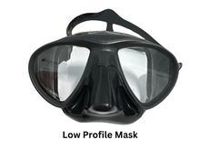 Load image into Gallery viewer, Silicone Dive Mask
